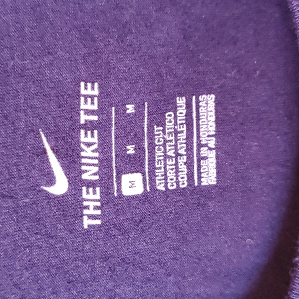 Nike Michigan football tee medium blue gold yellow short sleeves - Picture 3 of 7